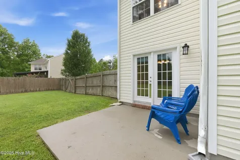 413 Lafitte Way New Bern NC 28560