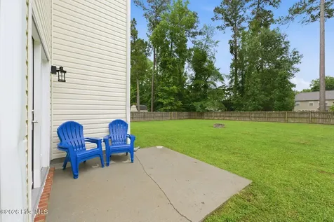 413 Lafitte Way New Bern NC 28560
