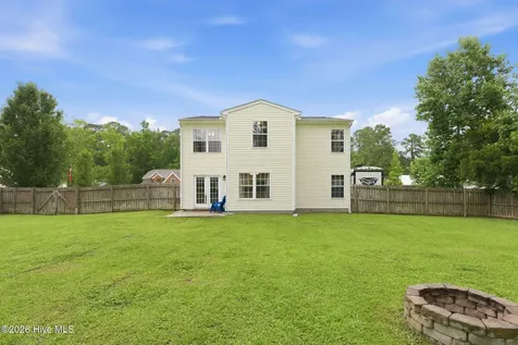 413 Lafitte Way New Bern NC 28560