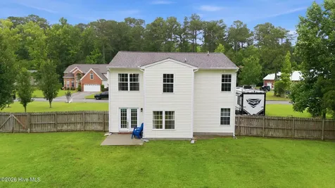 413 Lafitte Way New Bern NC 28560