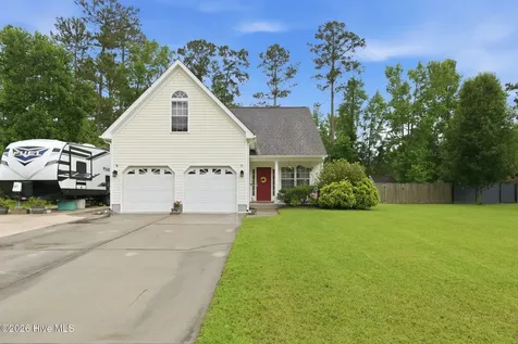 413 Lafitte Way New Bern NC 28560