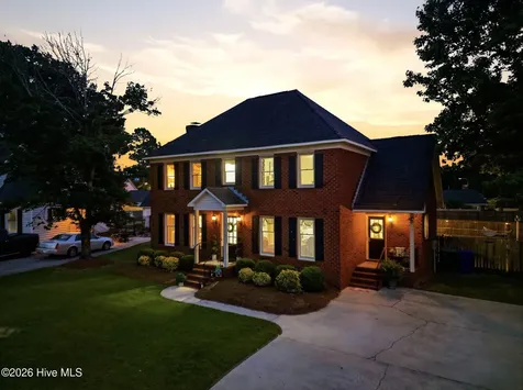 1604 Paramore Drive Greenville NC 27858