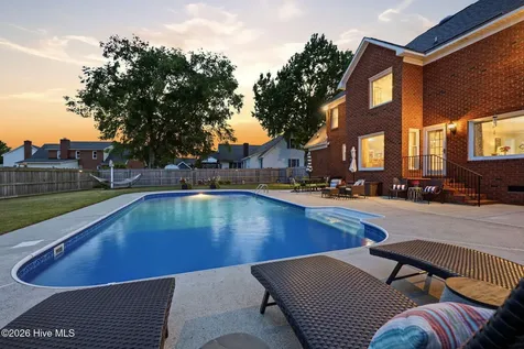 1604 Paramore Drive Greenville NC 27858