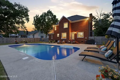 1604 Paramore Drive Greenville NC 27858
