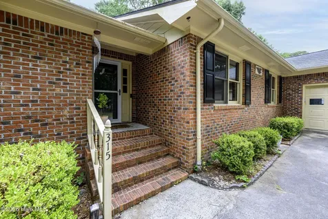 315 Gatewood Drive New Bern NC 28562