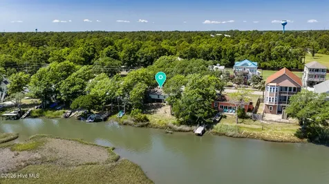 470 Little Kinston Road Surf City NC 28445