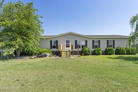 1678 Fred Harrison Road Snow Hill NC 28580
