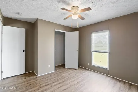 1678 Fred Harrison Road Snow Hill NC 28580