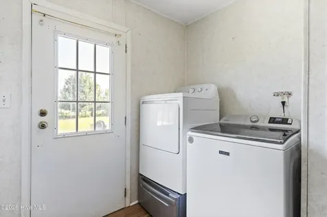 1678 Fred Harrison Road Snow Hill NC 28580