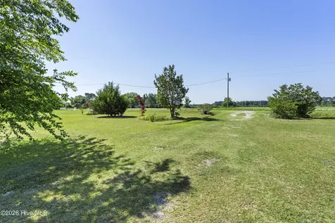 1678 Fred Harrison Road Snow Hill NC 28580