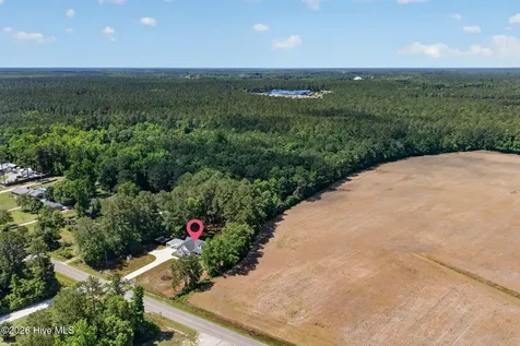 451 Governors Road SE Winnabow NC 28479