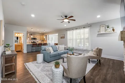 426 Grandview Drive Hampstead NC 28443