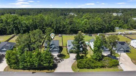 426 Grandview Drive Hampstead NC 28443
