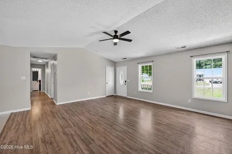 125 Sweetwater Drive Jacksonville NC 28540