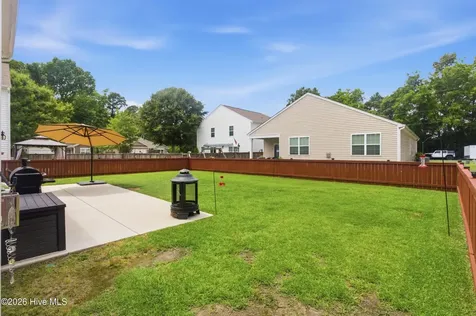 303 Ginger Drive New Bern NC 28560