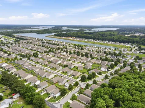 303 Ginger Drive New Bern NC 28560