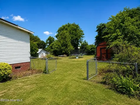 104 Kayla Court Jacksonville NC 28540