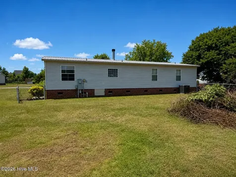 104 Kayla Court Jacksonville NC 28540