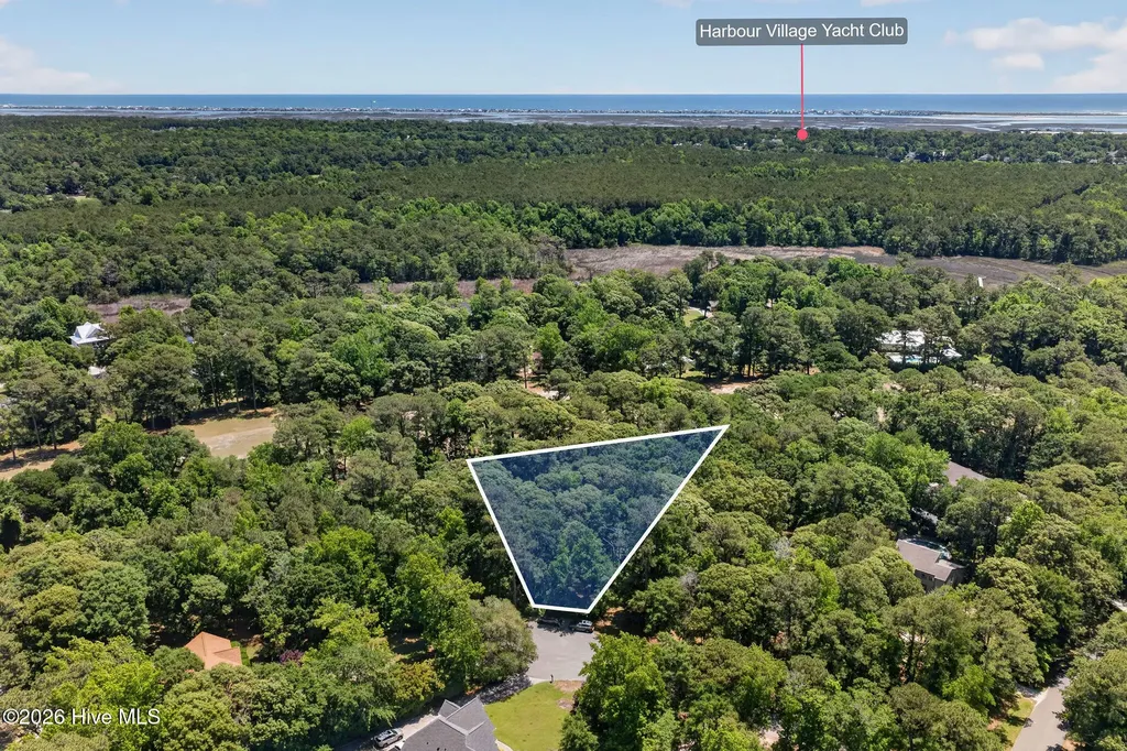 000 Wedge Road Hampstead NC 28443