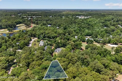 000 Wedge Road Hampstead NC 28443