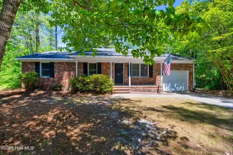 200 Sandhills Circle Pinehurst NC 28374