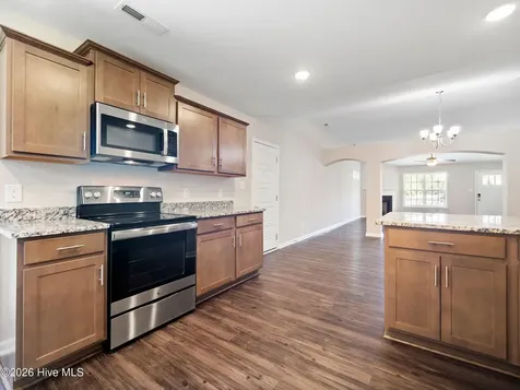 123 Grantham Place New Bern NC 28560