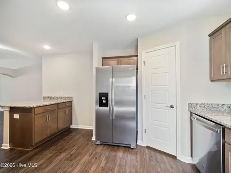 123 Grantham Place New Bern NC 28560