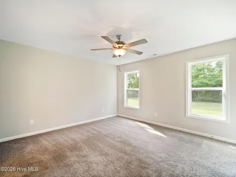 123 Grantham Place New Bern NC 28560