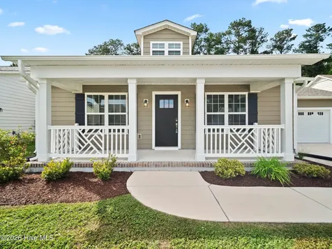 123 Grantham Place New Bern NC 28560