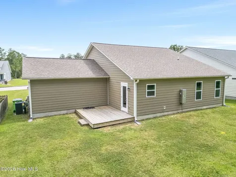 123 Grantham Place New Bern NC 28560