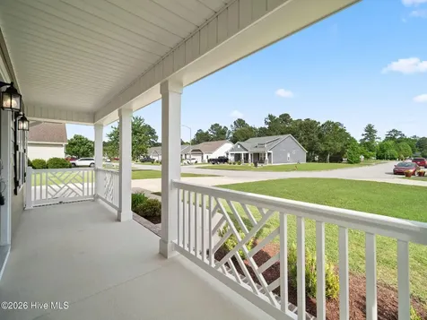 123 Grantham Place New Bern NC 28560