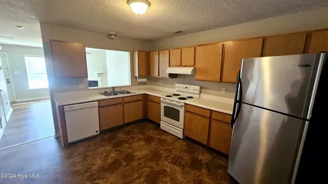 2125 Brandymill Lane Jacksonville NC 28546