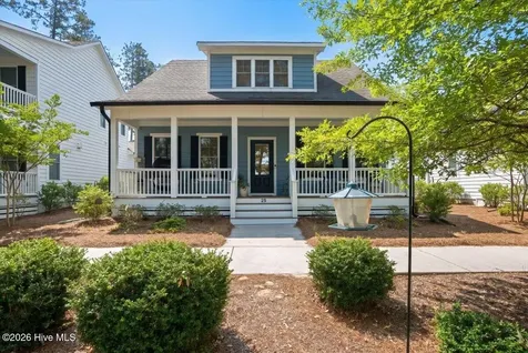 25 Station Avenue Southern Pines NC 28387