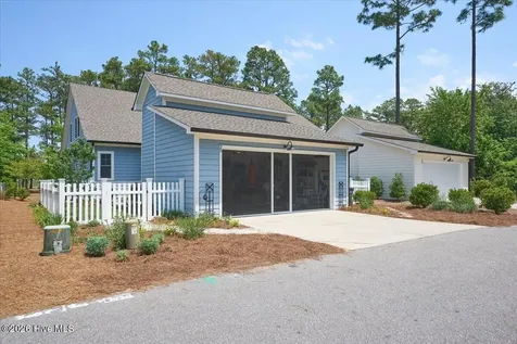25 Station Avenue Southern Pines NC 28387