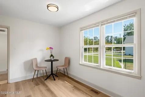 3521 Middle Sound Loop Road Wilmington NC 28411