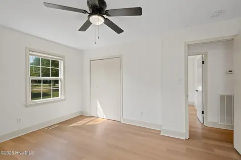 3521 Middle Sound Loop Road Wilmington NC 28411