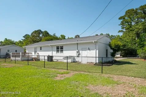 3521 Middle Sound Loop Road Wilmington NC 28411