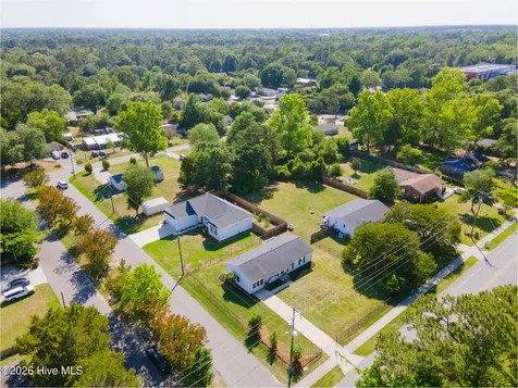 3521 Middle Sound Loop Road Wilmington NC 28411