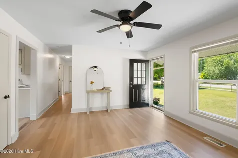 3521 Middle Sound Loop Road Wilmington NC 28411