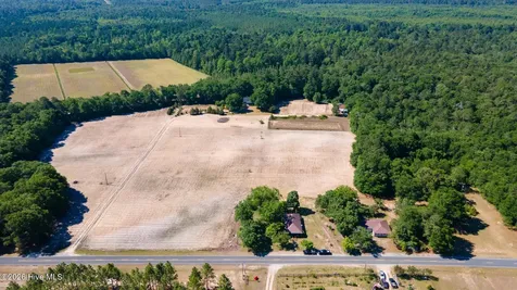 690 Live Oak Methodist Church Road White Oak NC 28399