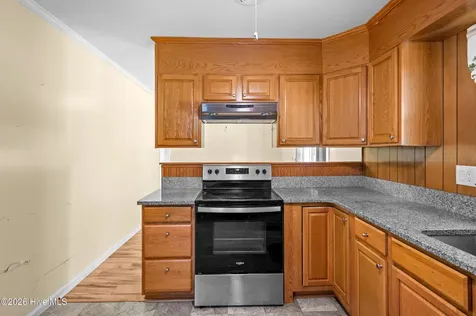 207 Maplehurst Drive Jacksonville NC 28540