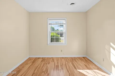 207 Maplehurst Drive Jacksonville NC 28540