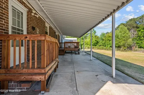 207 Maplehurst Drive Jacksonville NC 28540