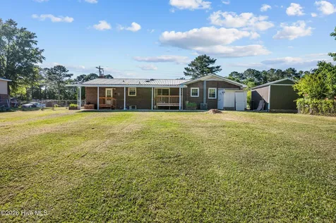 207 Maplehurst Drive Jacksonville NC 28540