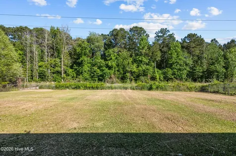 207 Maplehurst Drive Jacksonville NC 28540