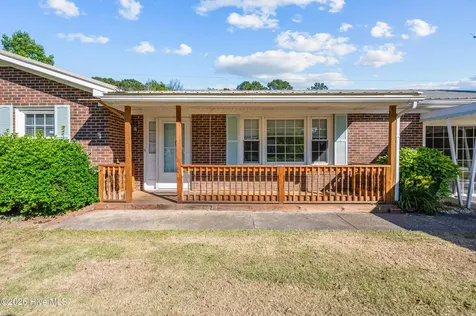 207 Maplehurst Drive Jacksonville NC 28540
