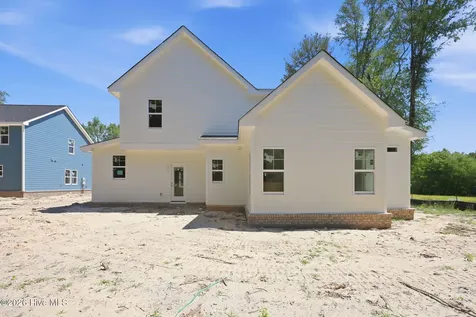 228 Telluride Court Aberdeen NC 28315