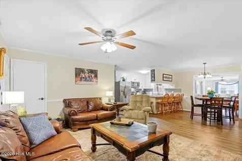 2943 Cherry Lane Kinston NC 28504
