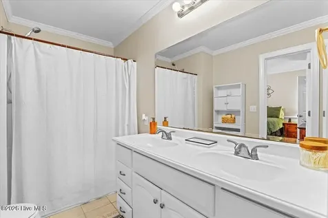 2943 Cherry Lane Kinston NC 28504
