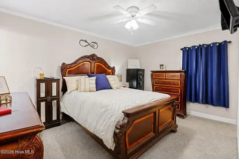 2943 Cherry Lane Kinston NC 28504